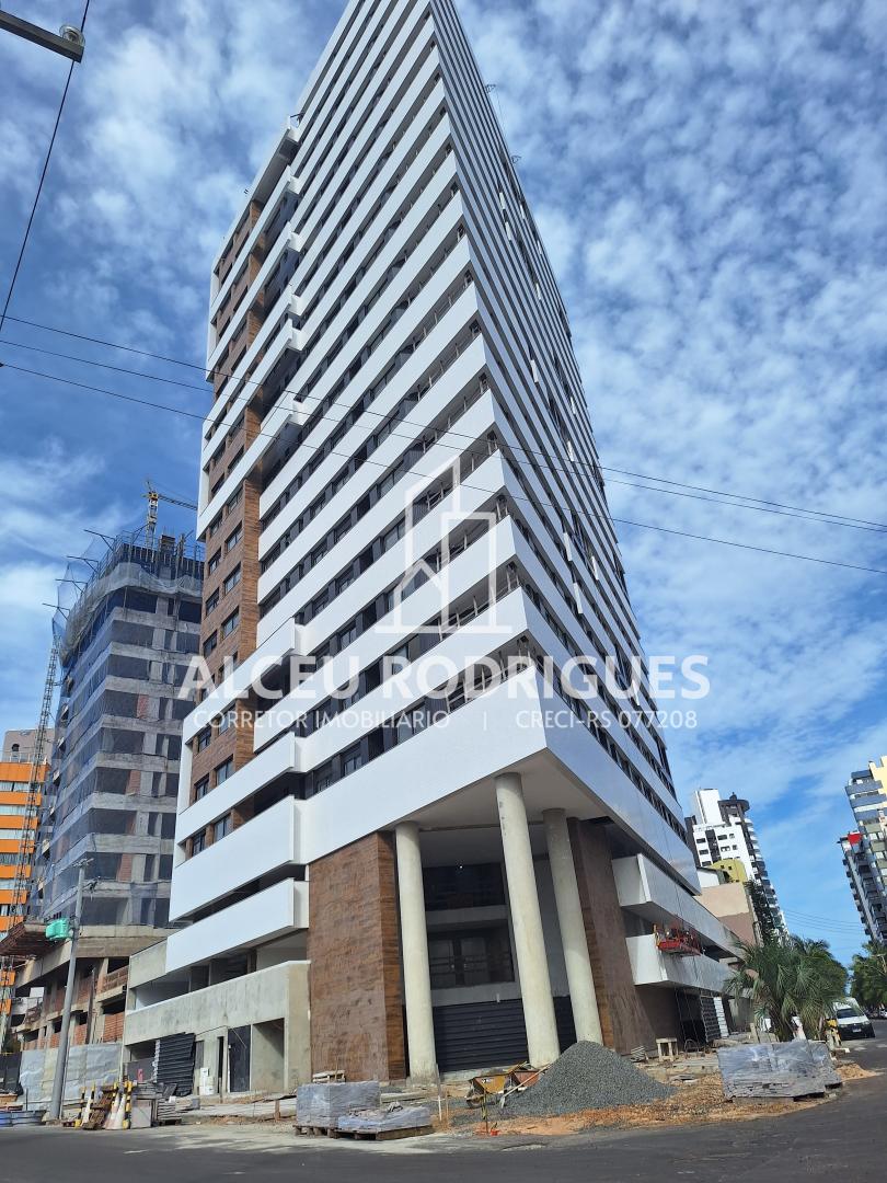 Apartamento  Novo Com Três Suítes